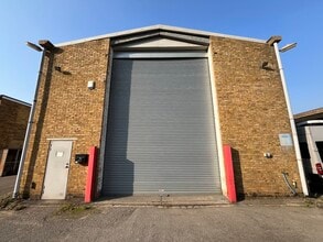 Wrest Park, Silsoe for lease Interior Photo- Image 1 of 12