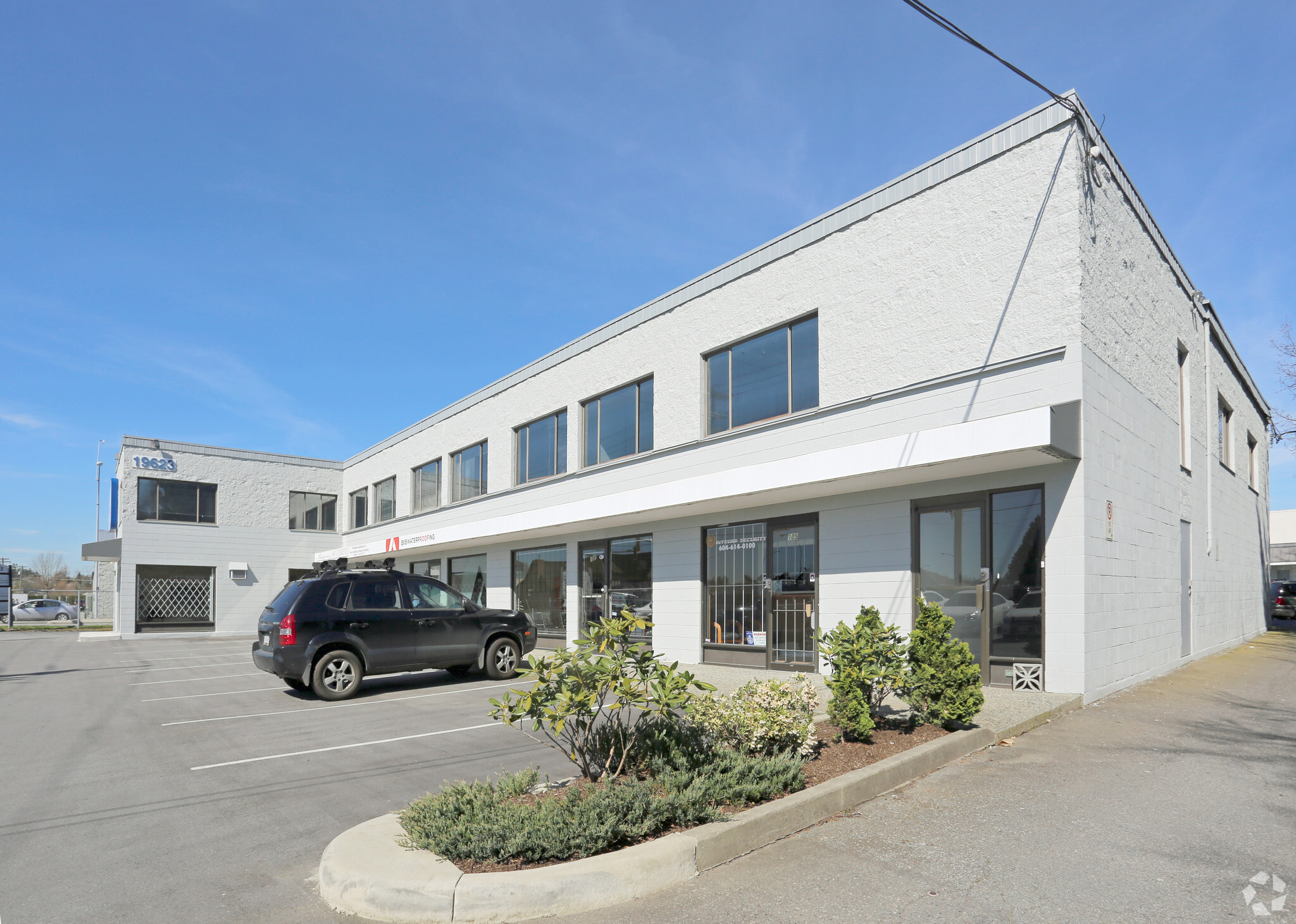 19623 56th Ave, Langley, BC for lease Primary Photo- Image 1 of 6