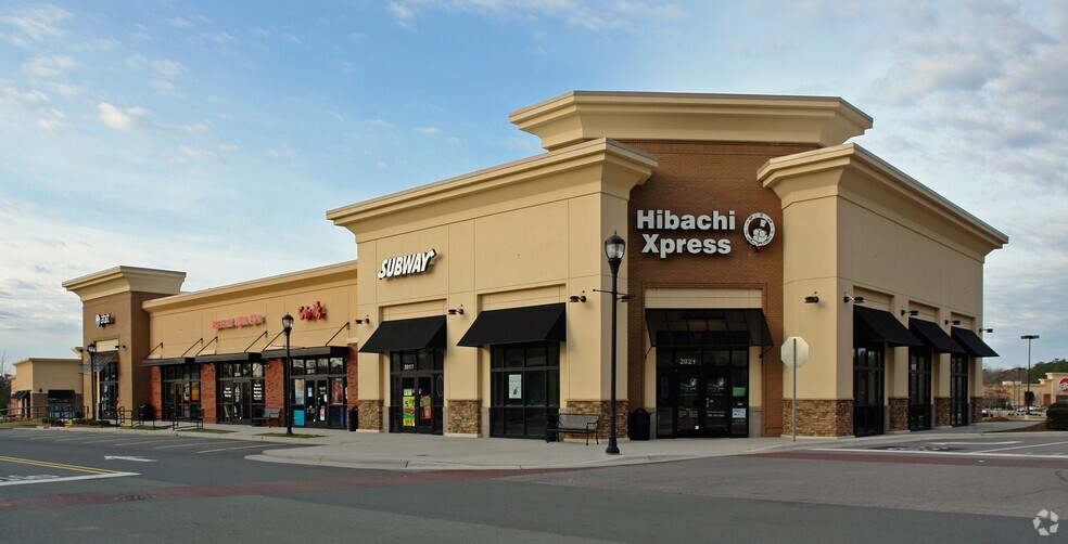 20012021 Creekside Landing Dr, Apex, NC 27502