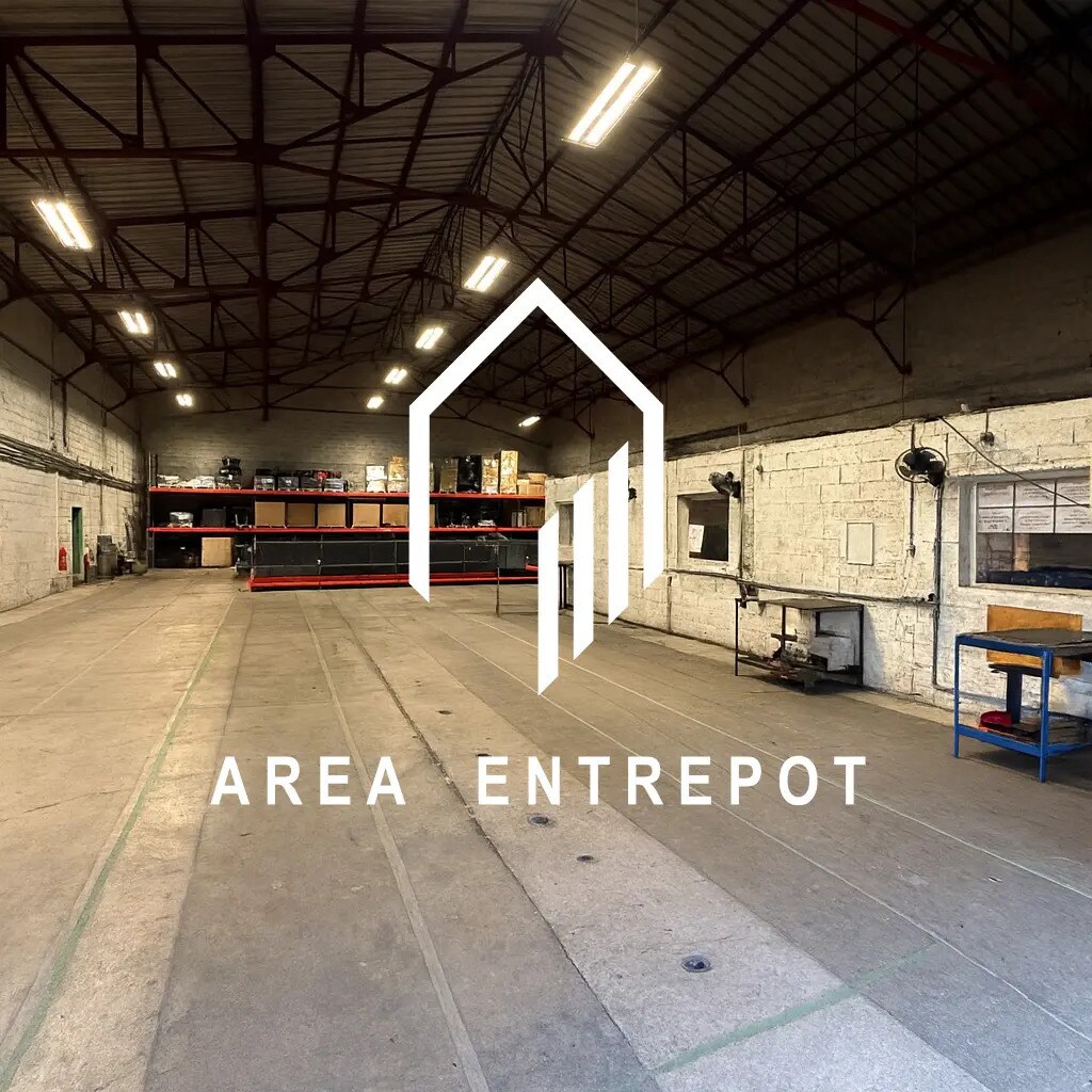 Industrial in Marseille for lease Interior Photo- Image 1 of 6