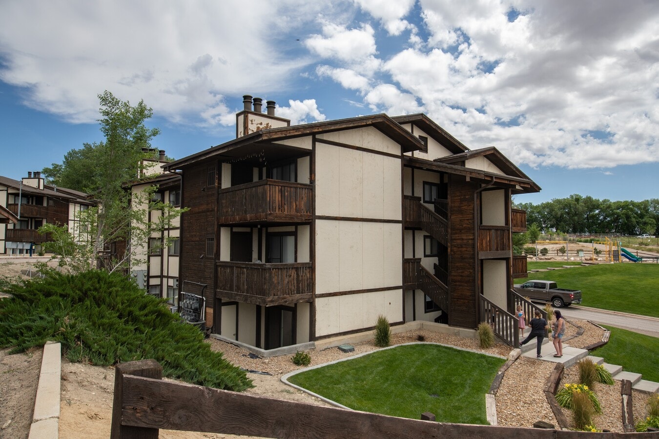 800 W Highway Dr, Wellington, UT 84542