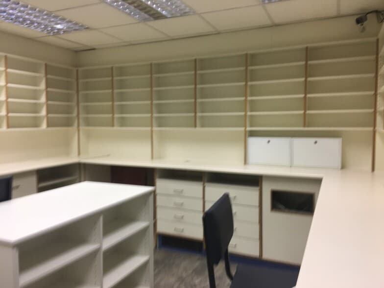 60-64 Gorgie Rd, Edinburgh for lease - Building Photo - Image 3 of 7