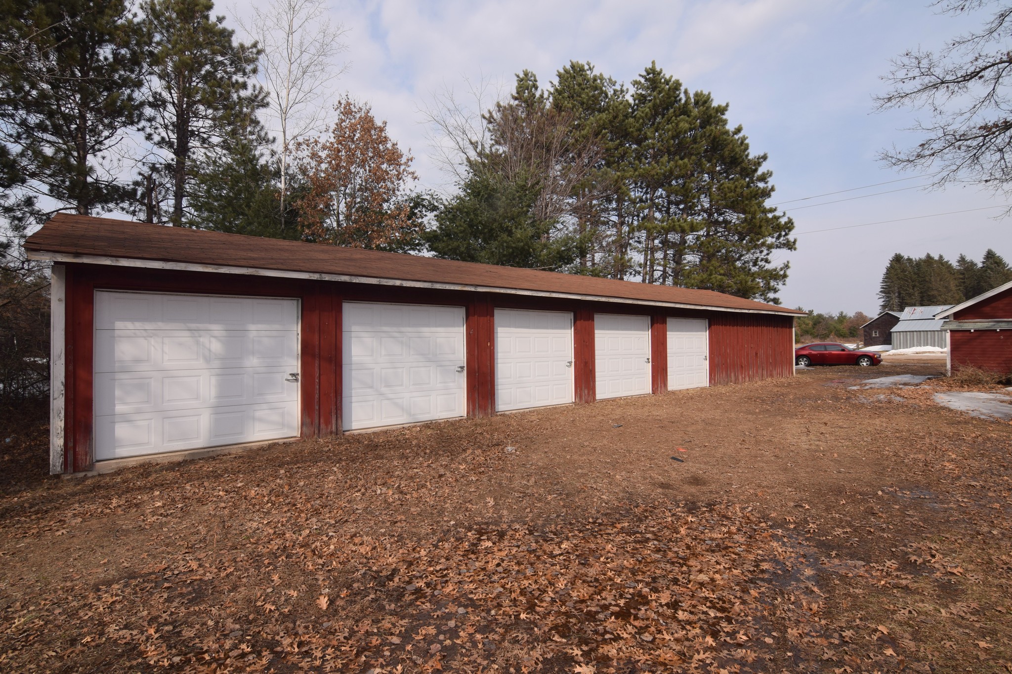 N3043 Pioneer Rd, Clintonville, WI for sale Primary Photo- Image 1 of 1