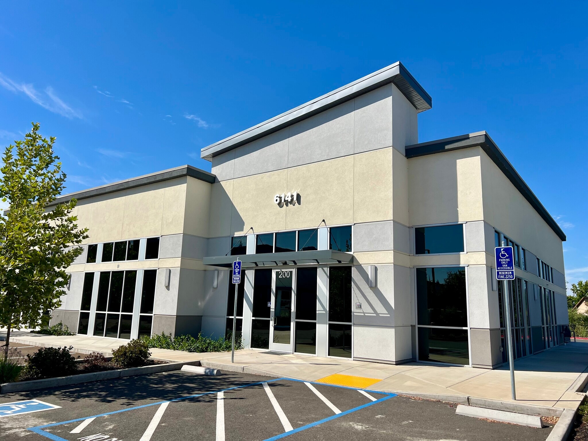 6101-6151 Pacific St, Rocklin, CA for lease Interior Photo- Image 1 of 8