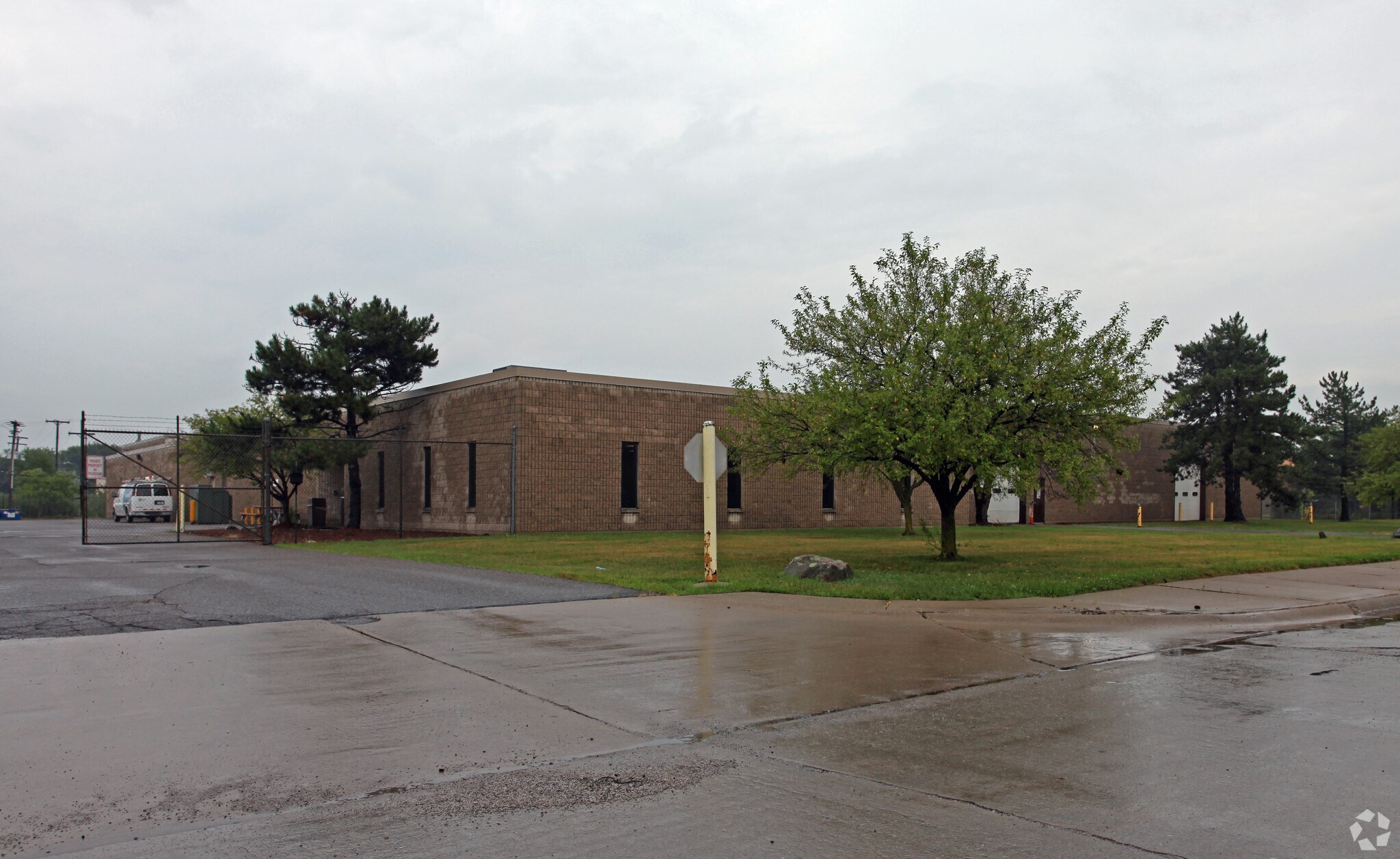 6777 Metroplex Dr, Romulus, MI for sale Building Photo- Image 1 of 1