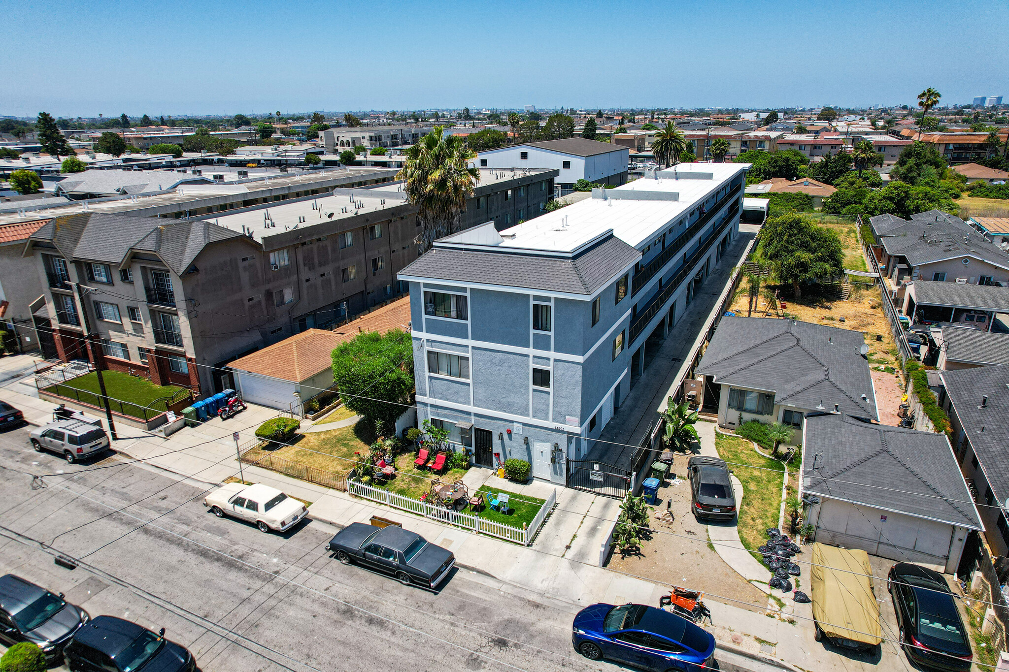 13605 Cerise Ave, Hawthorne, CA for sale Primary Photo- Image 1 of 8