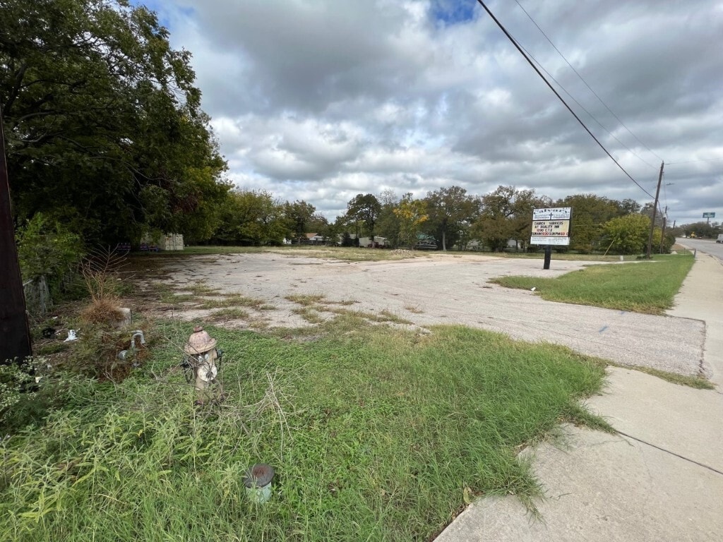 615 Central Texas Expy, Lampasas, TX for sale Primary Photo- Image 1 of 2