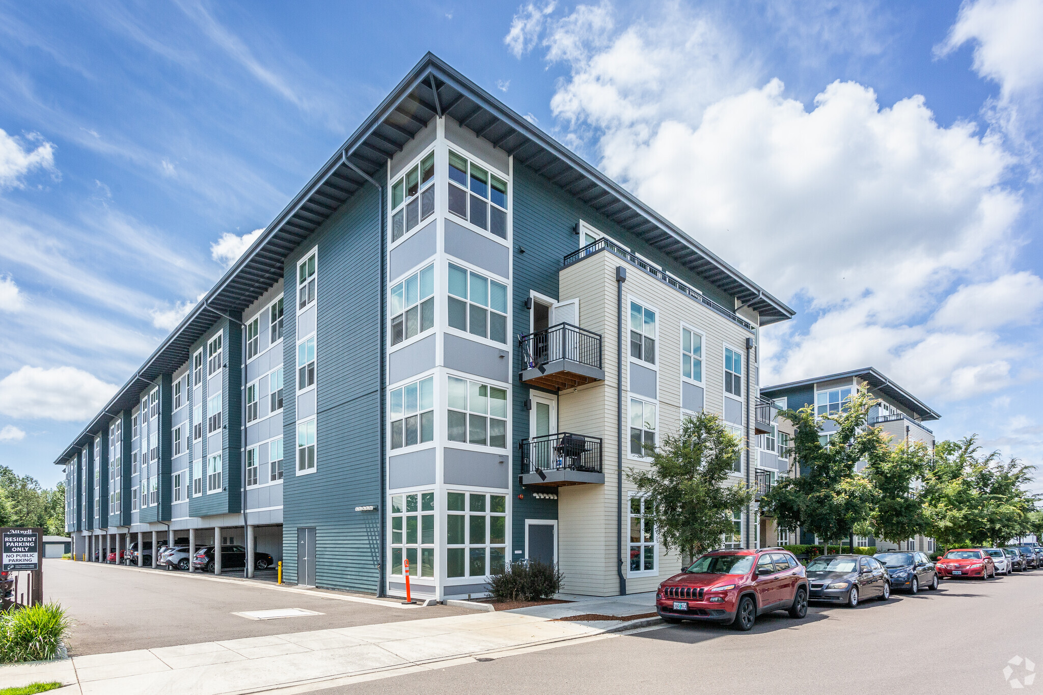 12850 SW Ash Ave, Tigard, OR for lease Building Photo- Image 1 of 20