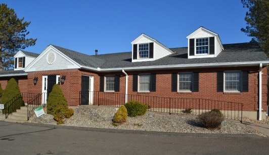 26 Shunpike Rd, Cromwell, CT for sale - Primary Photo - Image 1 of 1