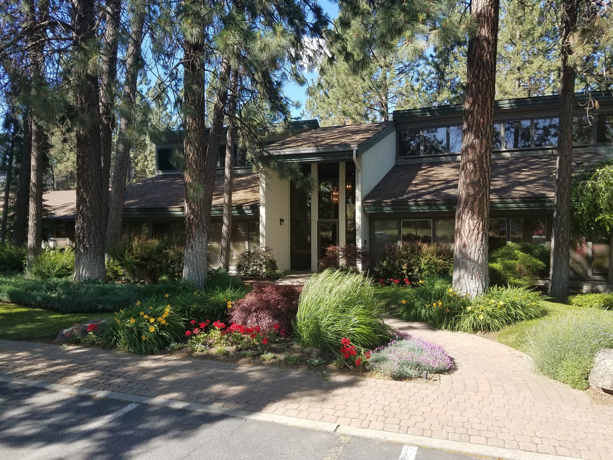 4024 S Grove Rd, Spokane, WA for sale Primary Photo- Image 1 of 1