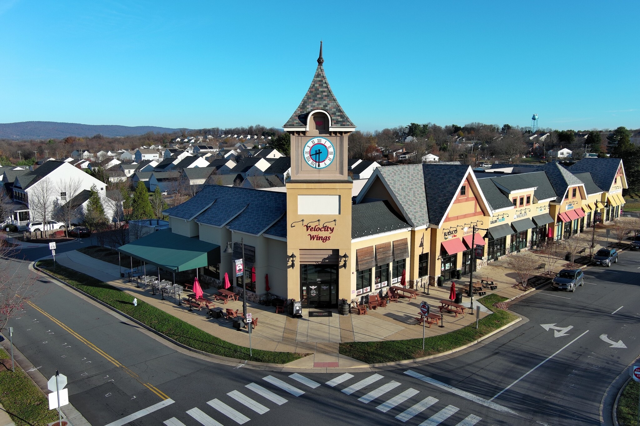 20 Town Center Dr, Lovettsville, VA for lease Building Photo- Image 1 of 13