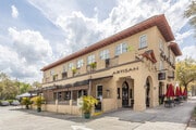 The Historic ARTISAN Downtown Hotel - Motel