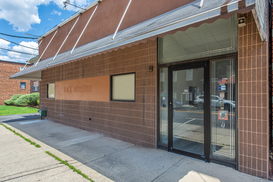 288 Stuyvesant Ave, Lyndhurst, NJ for sale - Building Photo - Image 1 of 1