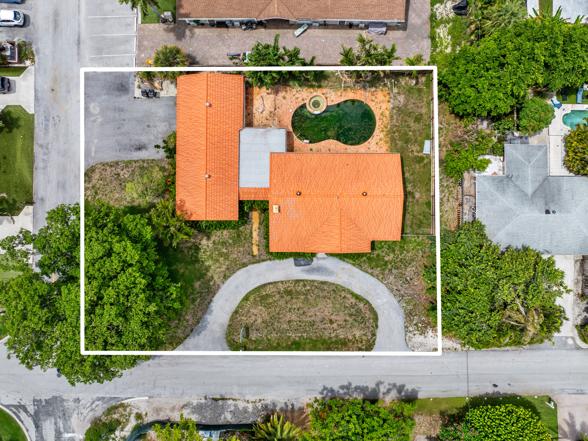 801 Bond Way, Delray Beach, FL for sale Primary Photo- Image 1 of 6