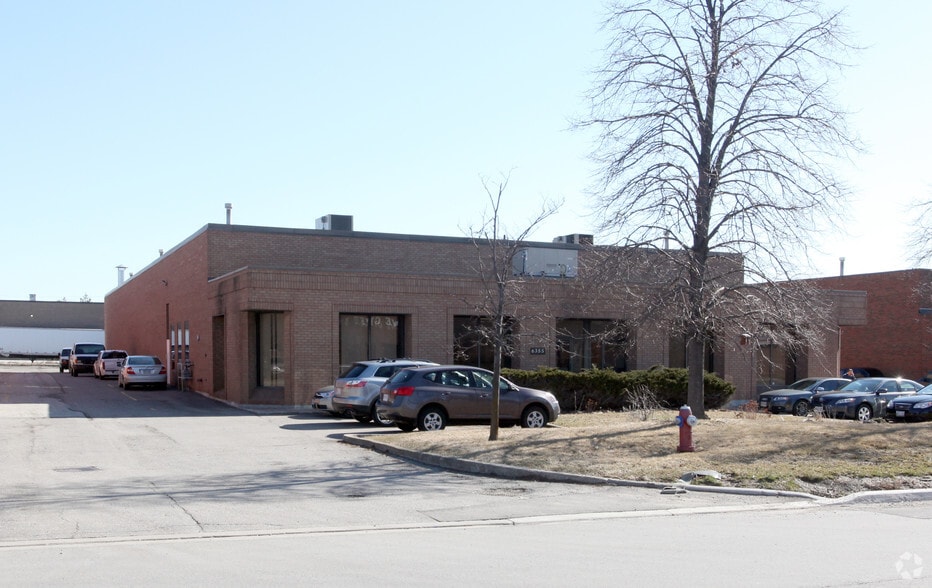 6355 Kestrel Rd, Mississauga, ON for sale - Primary Photo - Image 1 of 1