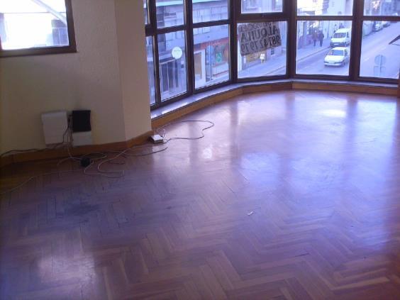 Office in Ponferrada, León for lease - Building Photo - Image 2 of 10