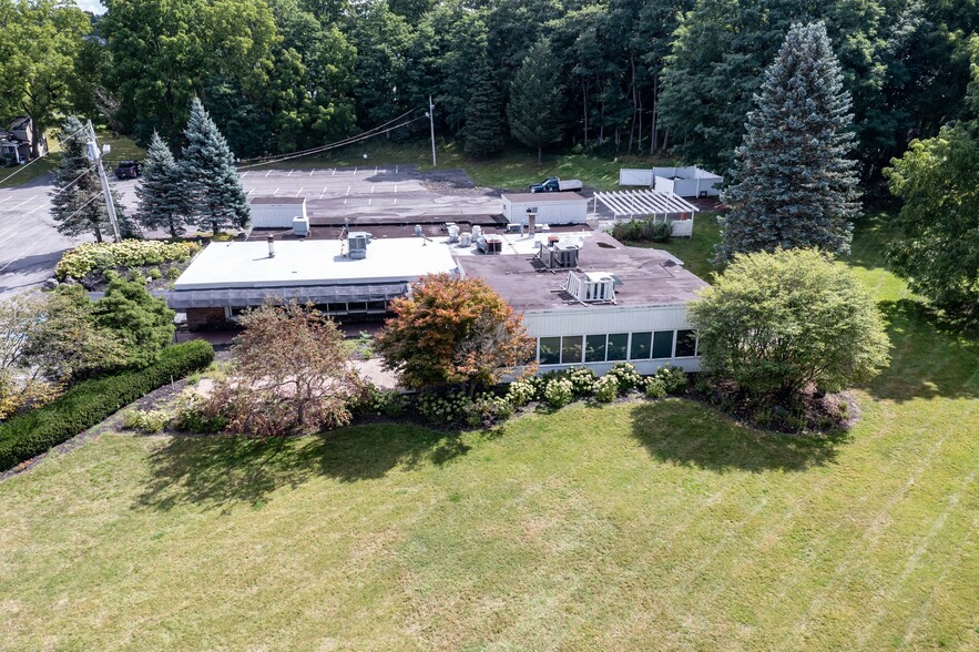 200 Waring Rd, Syracuse, NY for sale - Building Photo - Image 3 of 21