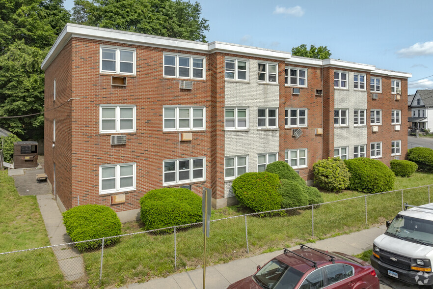 191 Oak St, Bridgeport, CT for sale - Building Photo - Image 1 of 40