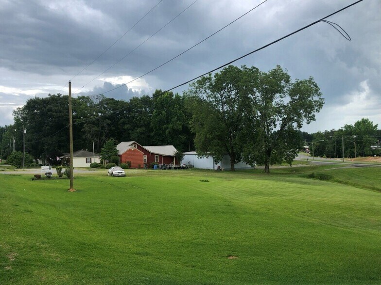 Highway 31, Hartselle, AL 35640 Land for Sale