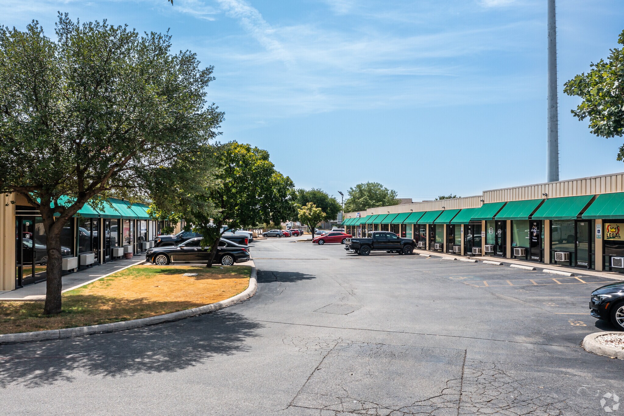 8034 Culebra Rd, San Antonio, TX 78251 Office/Storage