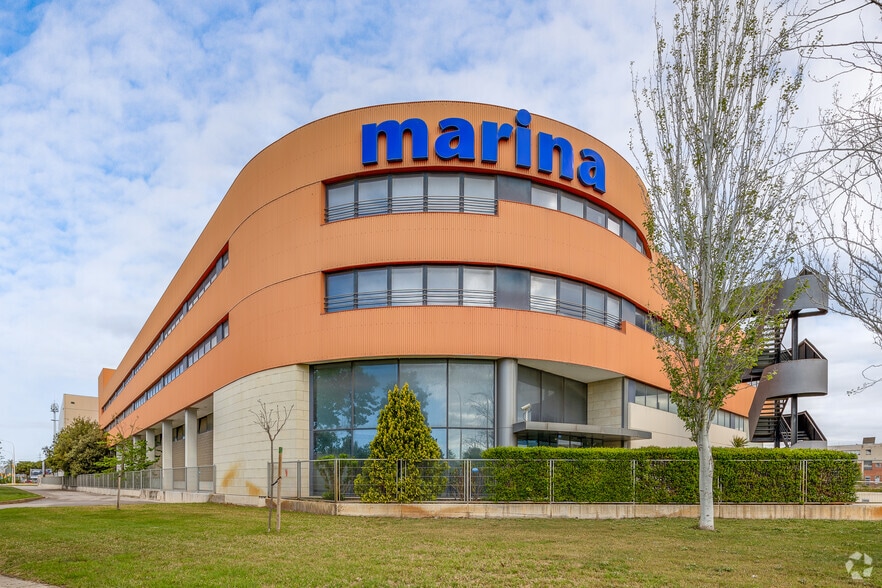 Carrer M Zona Franca, 1, Barcelona, Barcelona for lease - Primary Photo - Image 1 of 6