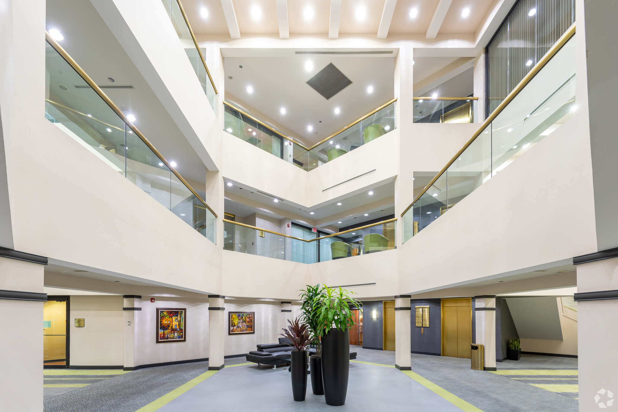 3200 Greenfield Rd, Dearborn, MI 48120 Office for Lease