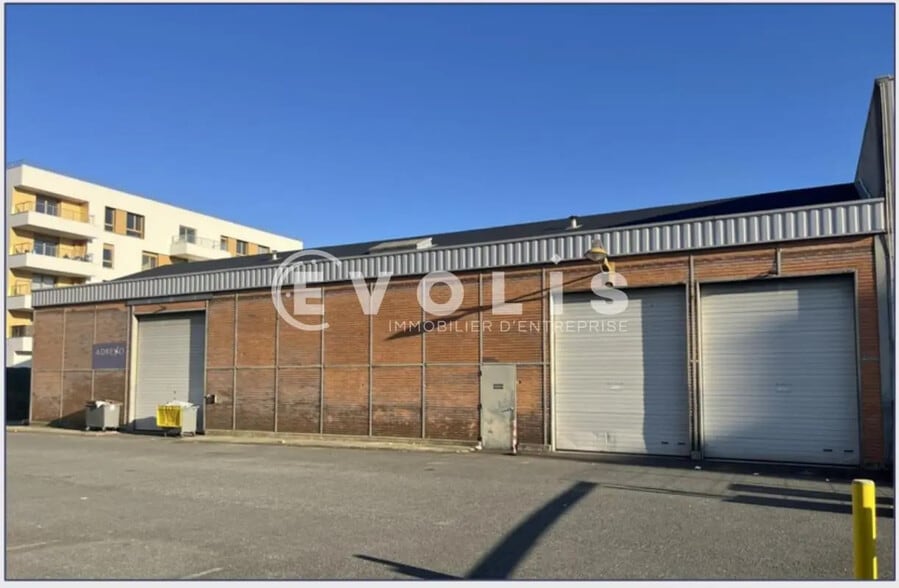 Flex in Massy for lease - Building Photo - Image 1 of 8