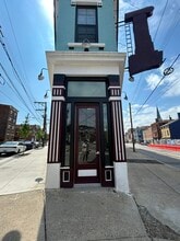 1822 Vine St, Cincinnati, OH for lease Interior Photo- Image 2 of 6