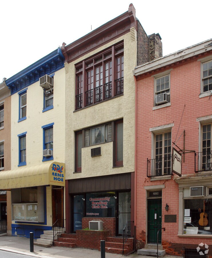 2036 Sansom St, Philadelphia, PA 19103