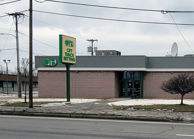 714 W Ridge Rd, Rochester, NY for sale - Building Photo - Image 1 of 1