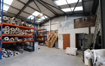 Quarry Crescent, Launceston for lease Interior Photo- Image 2 of 2