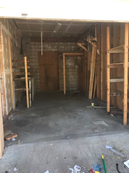 2455 Hunsaker, Running Springs, CA for lease - Building Photo - Image 3 of 7