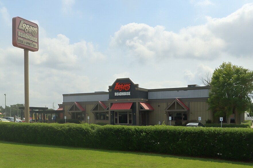 3509 Gerstner Memorial Pky, Lake Charles, LA for sale - Primary Photo - Image 1 of 1