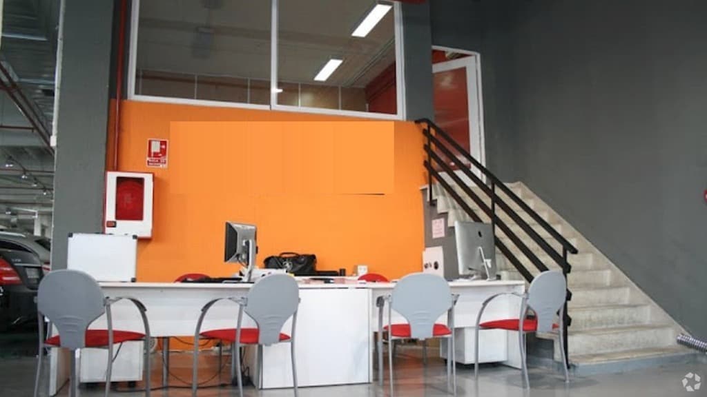 Madrid, MAD 28037 - Unit Puerta 103 -  - Interior Photo - Image 1 of 6