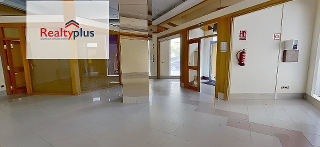 Salamanca, SAL 37003 -  -  - Interior Photo - Image 1 of 3