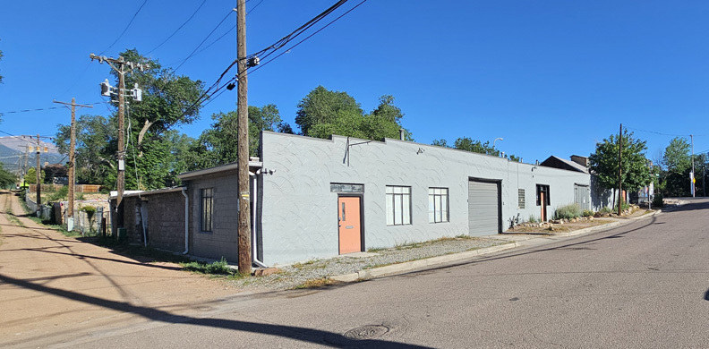 102 S Chestnut St, Colorado Springs, CO for lease - Building Photo - Image 2 of 8