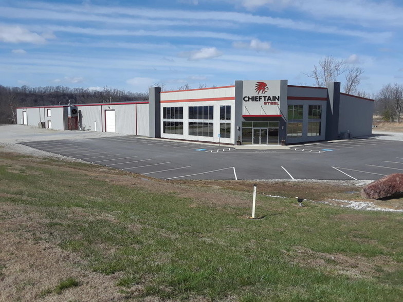 1498 S Wallace Wilkinson Blvd, Liberty, KY for sale - Building Photo - Image 1 of 1