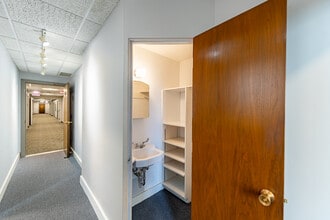 30 N Michigan Ave, Chicago, IL for lease Interior Photo- Image 2 of 6