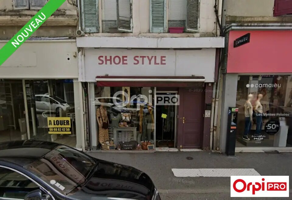Retail in Romans-sur-Isère for lease Building Photo- Image 1 of 8