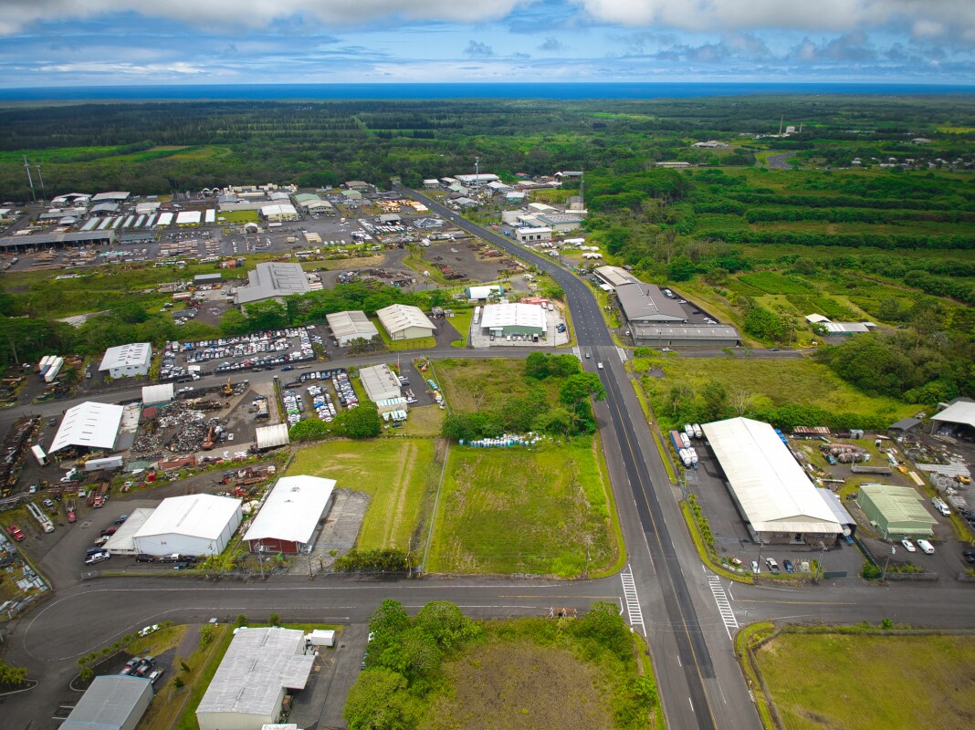 16 Kipimana St, Keaau, HI 96749 W.H. SHIPMAN BUSINESS PARK