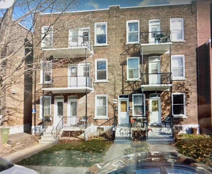 2125-2127 Av Prud'homme, Montréal, QC for sale - Building Photo - Image 1 of 1