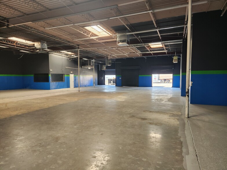 1220 Barranca Dr, El Paso, TX for lease - Building Photo - Image 3 of 10