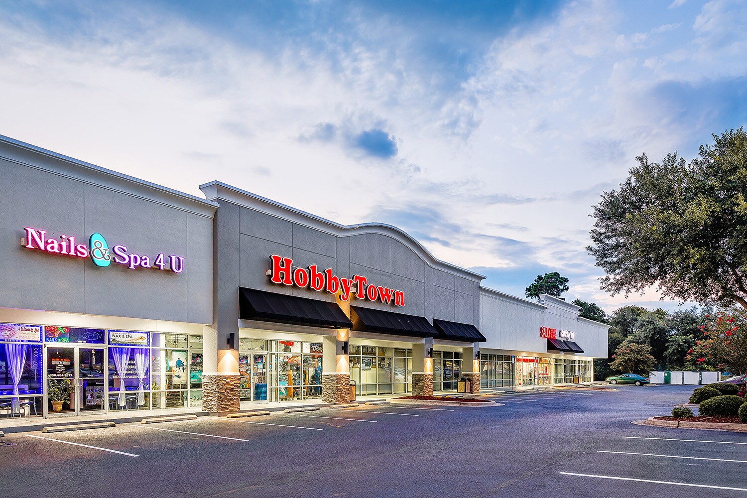 2620 Creighton Rd, Pensacola, FL 32504 Creighton Commons