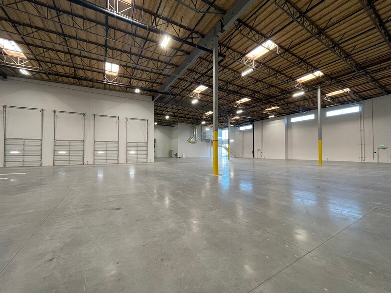 8422 Commonwealth Ave, Buena Park, CA for lease - Building Photo - Image 3 of 12