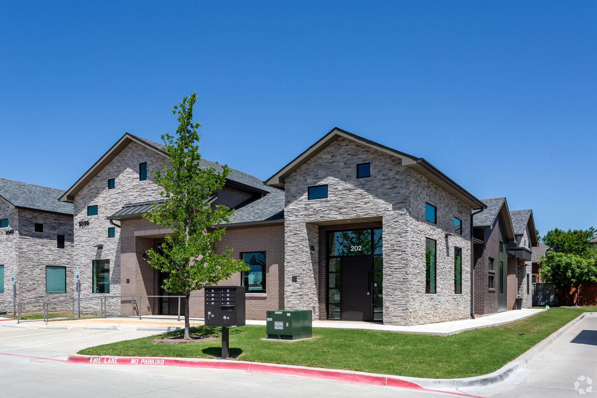 Office in McKinney, TX for sale Primary Photo- Image 1 of 1