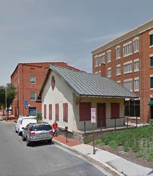 1 S Carroll St, Frederick, MD 21701