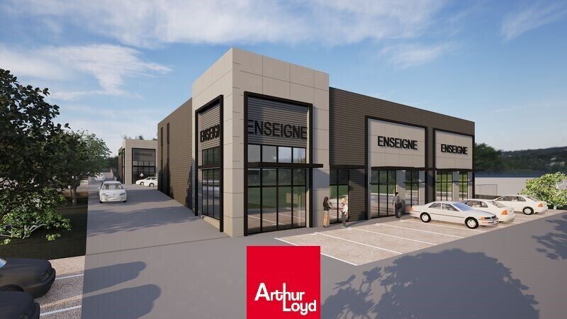 Retail in Frans for sale Building Photo- Image 1 of 5