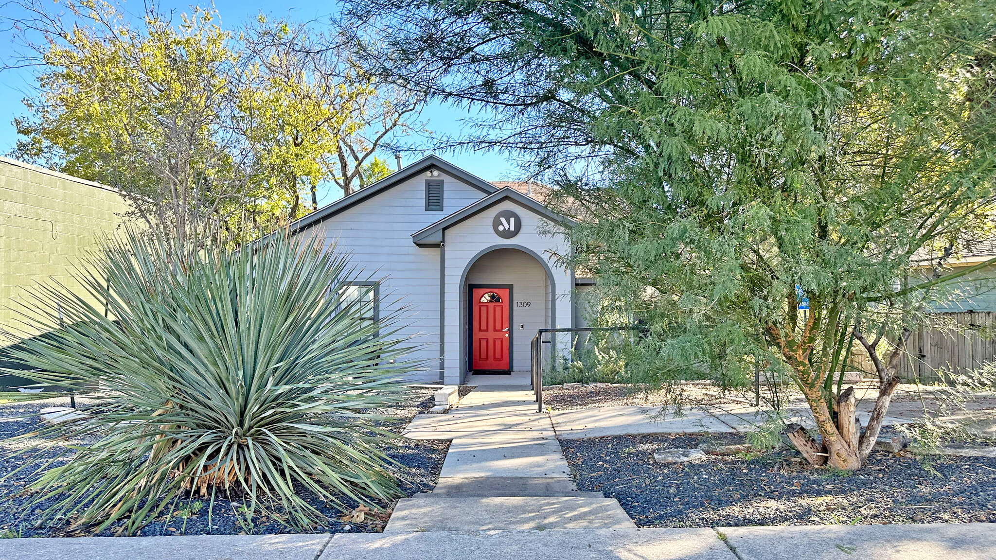 1309 Chestnut Ave, Austin, TX for sale Building Photo- Image 1 of 1