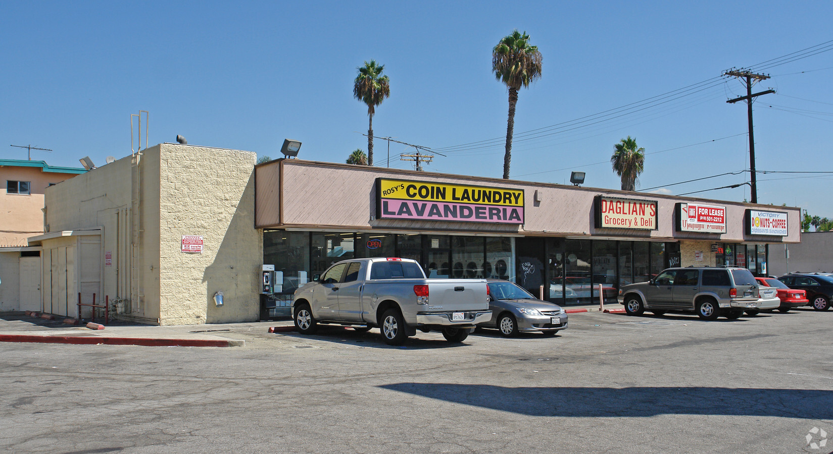 13309 Victory Blvd, Van Nuys, CA 91401 | LoopNet