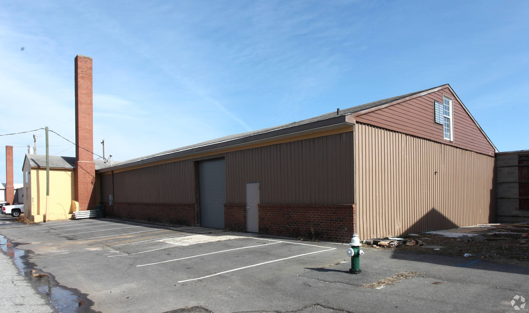 844 N Raleigh St, Greensboro, NC for lease Primary Photo- Image 1 of 17